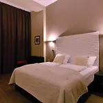 アルティム ホテル 4*