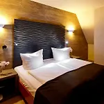 アルティム 4*